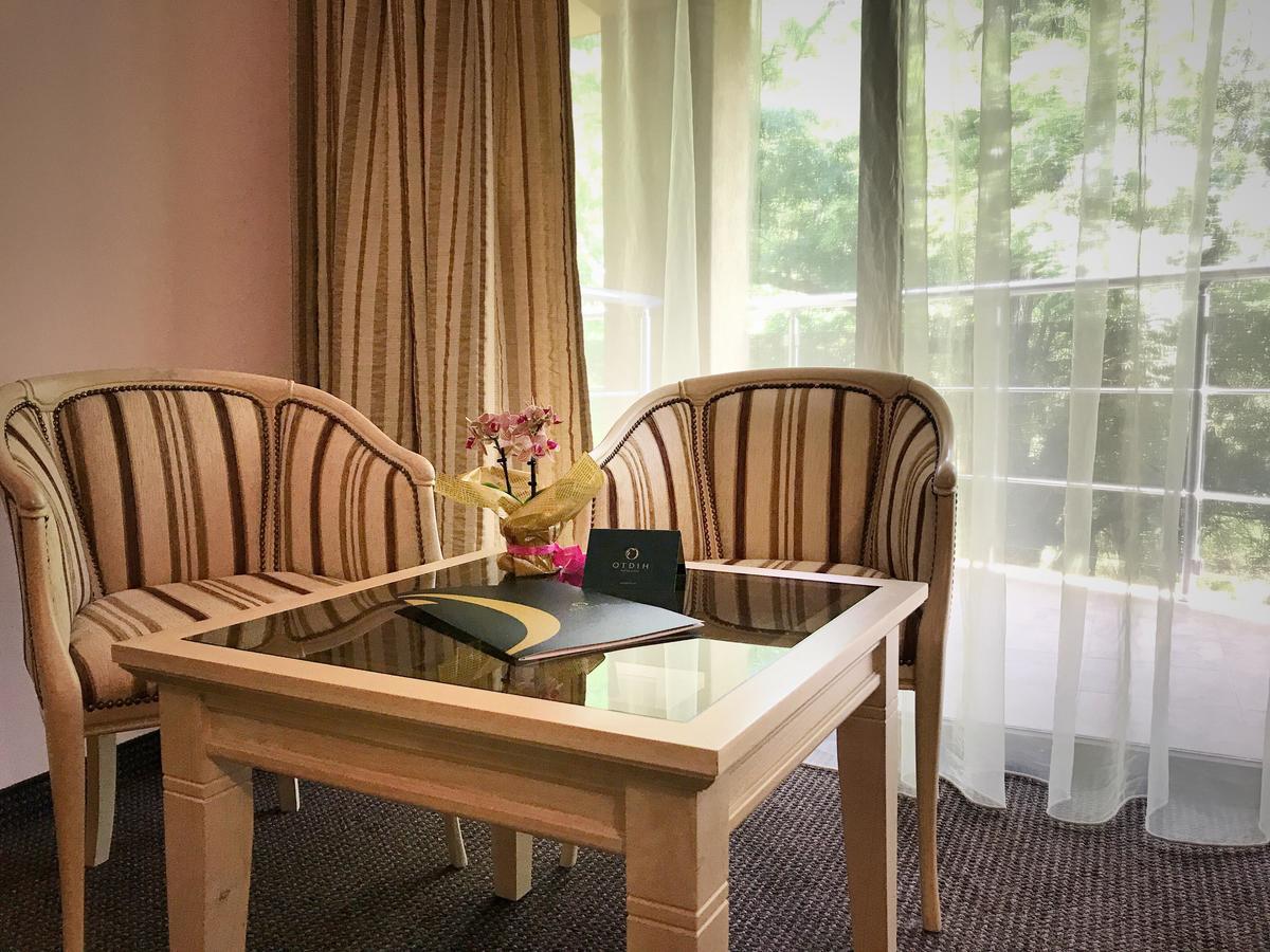 Hotel Otdih Kavarna Eksteriør billede